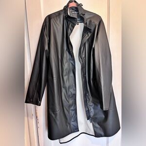Ilse Jacobson Raincoat black size 6